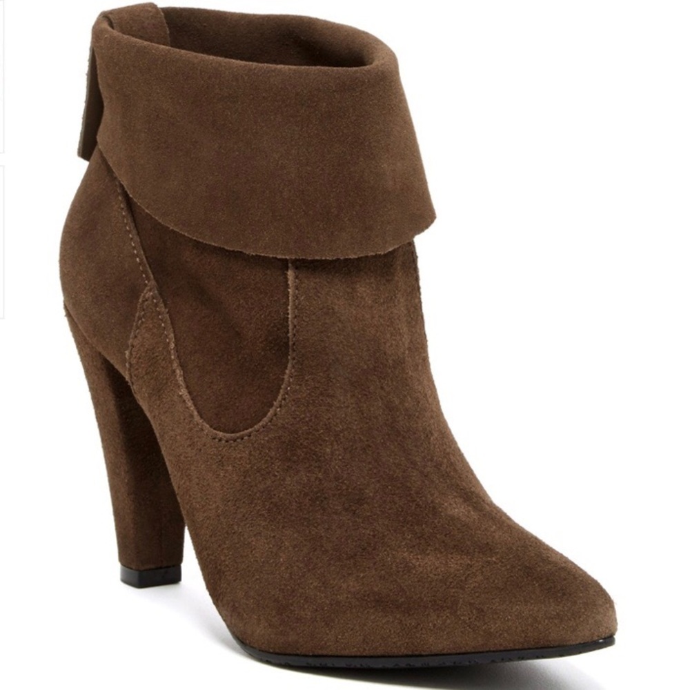$240 SCHUTZ DAYLA SUEDE BOOT